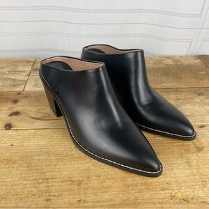 BCBGeneration Black Mules